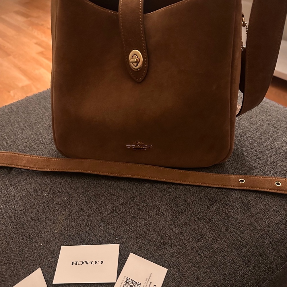 Coach Brown Leather Shoulder Bag with Turnlock